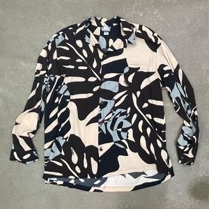 Manuheali'i Long Sleeve Monstera Shirt